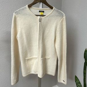 Medium cream color sweater
